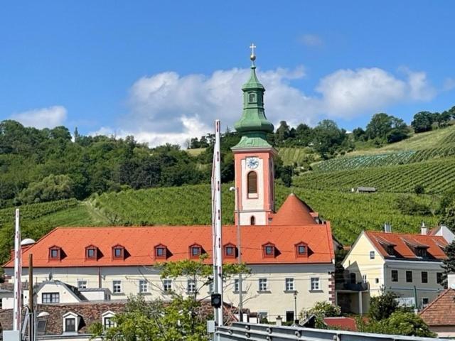 Komfortfertige Wohnungen Freihof Viena Exterior foto